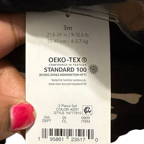 Carters Infant 3 Months Black Skeleton Footed Pajamas + Matching Hat – Halloween - Picture 6 of 8